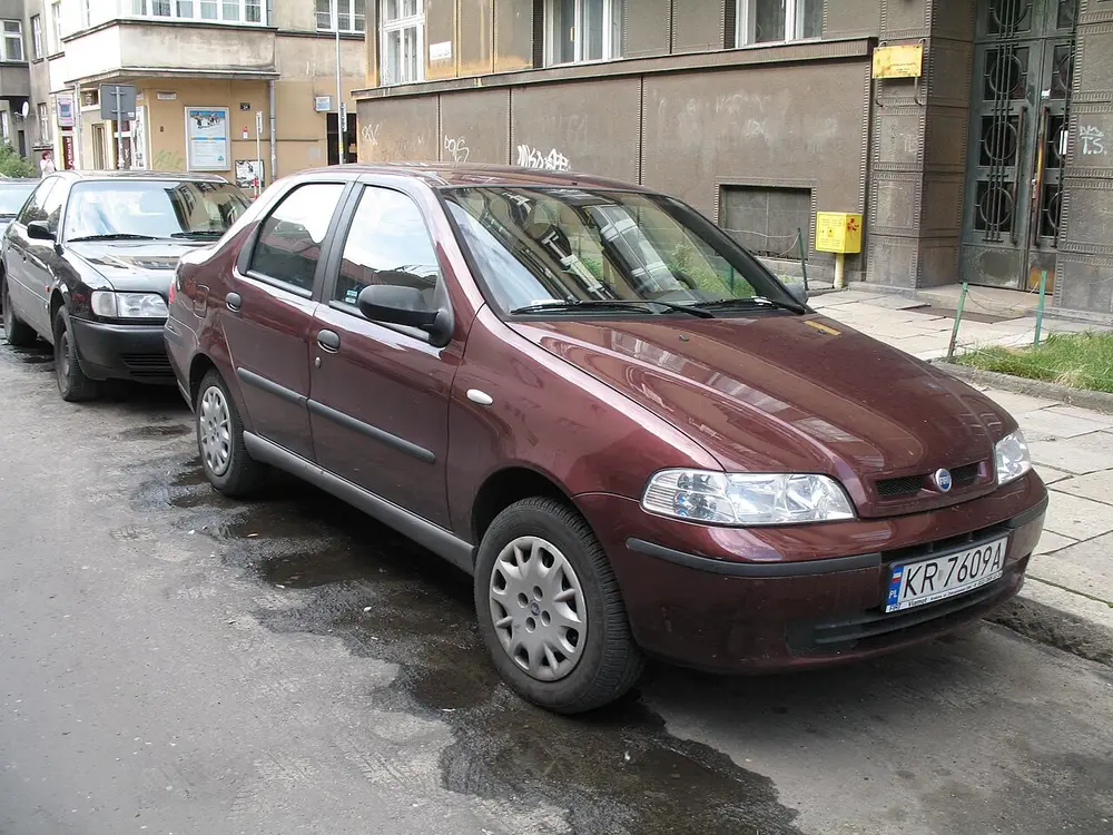 Fiat Albea I ПОКОЛЕНИЕ (ДОРЕСТАЙЛИНГ)