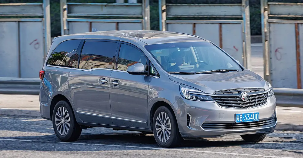Buick GL8 2 ПОКОЛЕНИЕ РЕСТАЙЛИНГ (GL8 LAND BUSINESS EDITION)