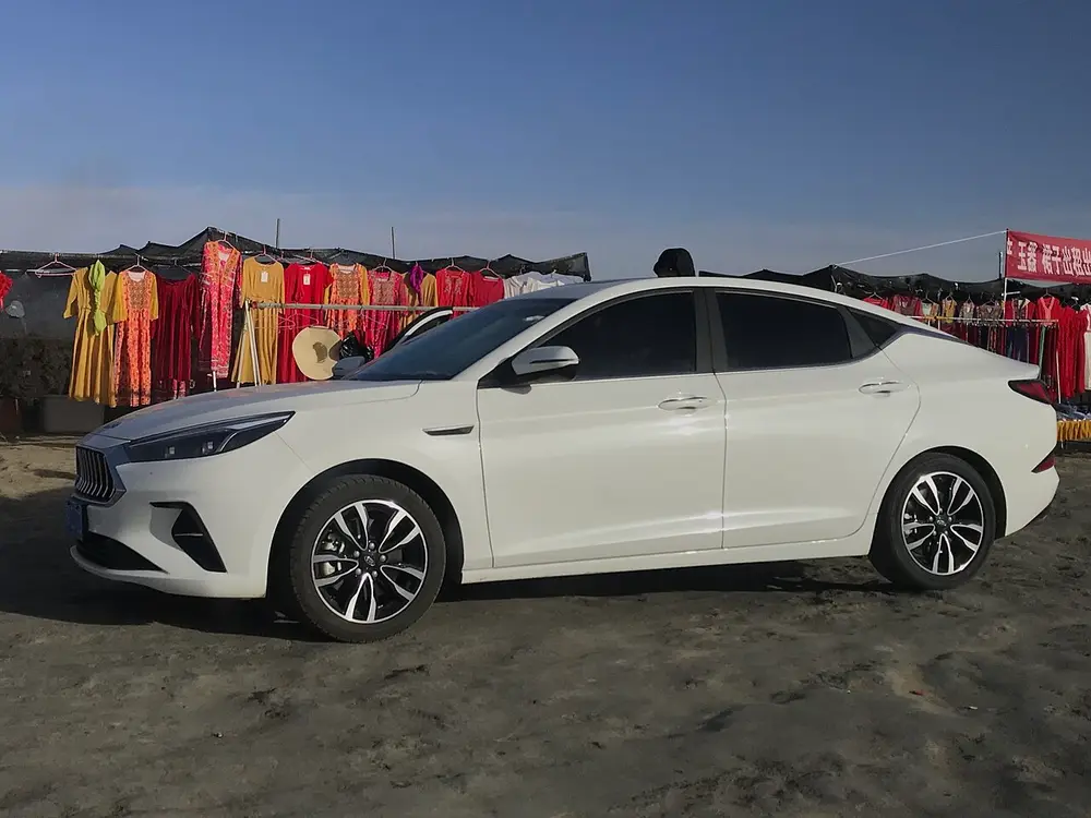 JAC J7 J7 (JAC JIAYUE A5 / SEHOL A5)