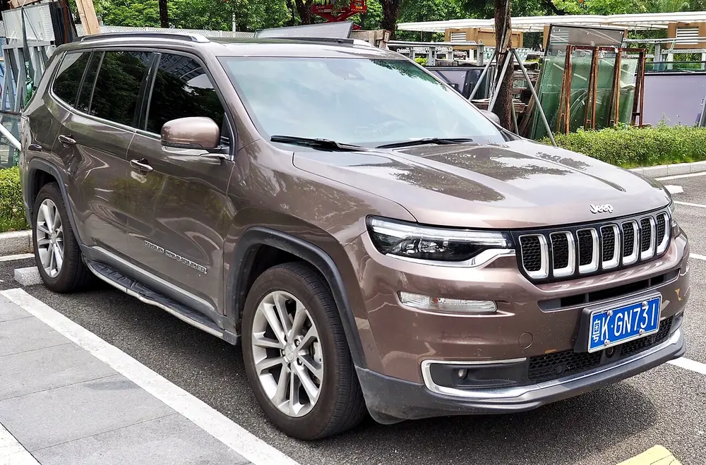 Jeep Grand Commander K8 (1 ПОКОЛЕНИЕ, ДОРЕСТАЙЛИНГ)
