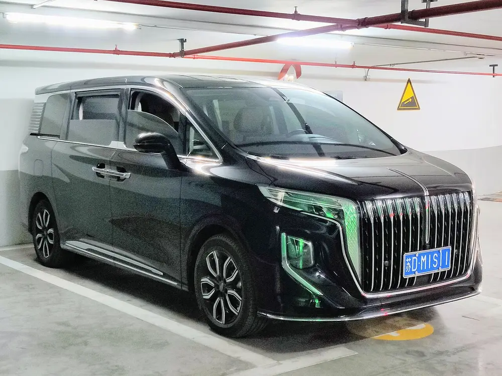 Hongqi HQ9 D711 (1 ПОКОЛЕНИЕ)