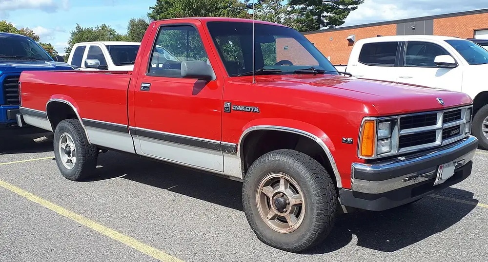 Dodge Dakota 1 ПОКОЛЕНИЕ