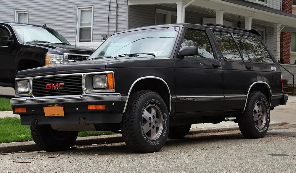 GMC Jimmy S-15 JIMMY / JIMMY РЕСТАЙЛИНГ (4-ДВЕРНАЯ ВЕРСИЯ)