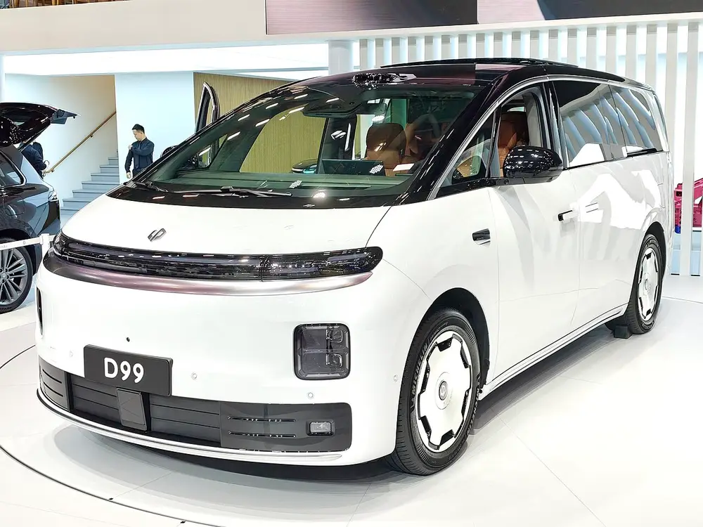 Leapmotor D99 1 ПОКОЛЕНИЕ