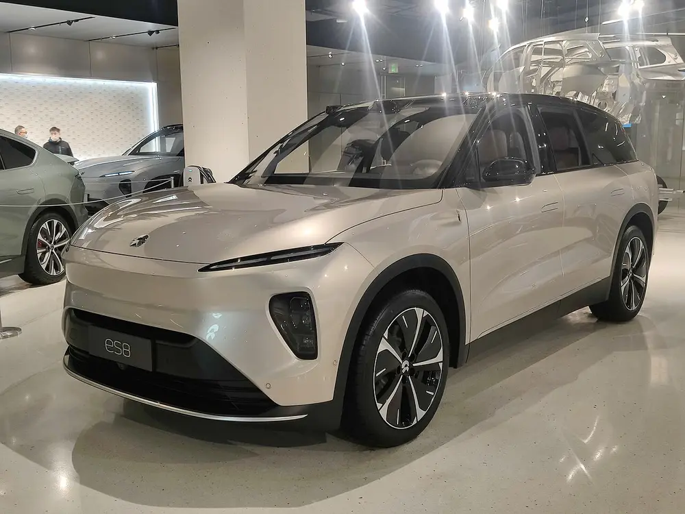 NIO EL8 II (NT2.0, «ARIES») — ПОД ИМЕНЕМ EL8 В ЕВРОПЕ