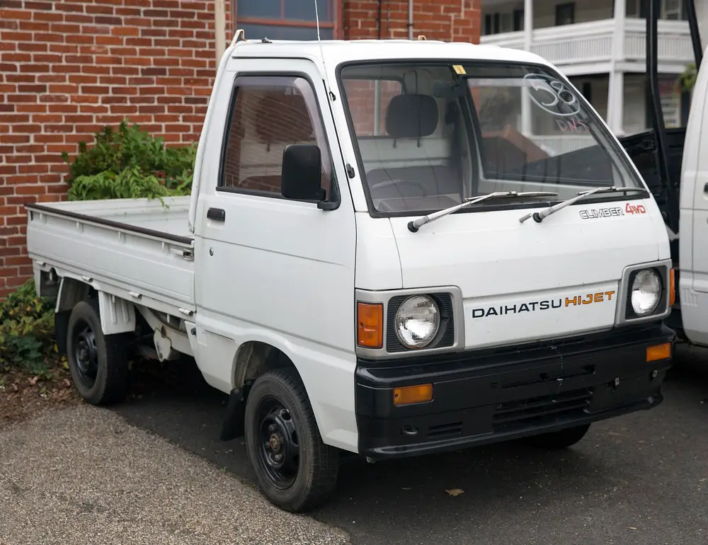 Daihatsu Hijet S82/S83/S80 РЕСТАЙЛИНГ