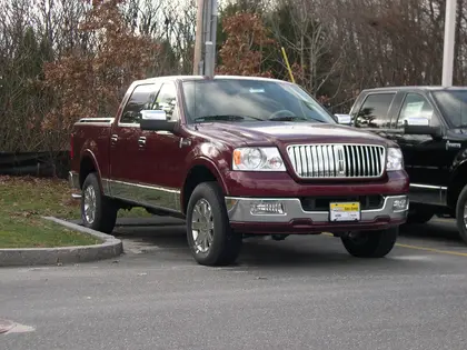Lincoln Mark LT 1 поколение
