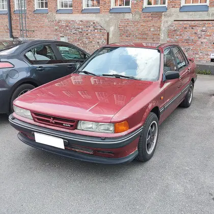 Mitsubishi Galant E30 (6 поколение)