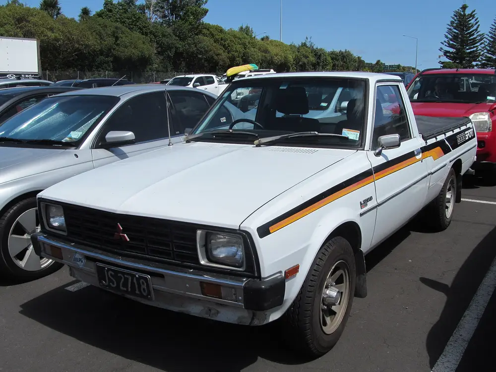 Mitsubishi L200 L200 (1-Е ПОКОЛЕНИЕ)