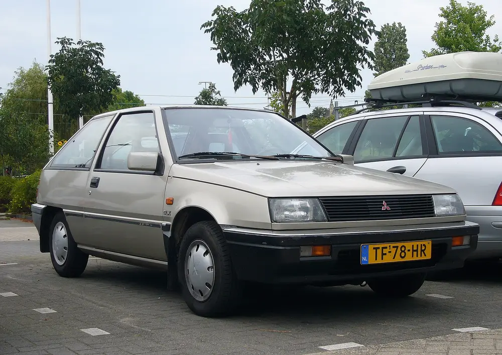 Mitsubishi Mirage 3 ПОКОЛЕНИЕ (C50/C60)