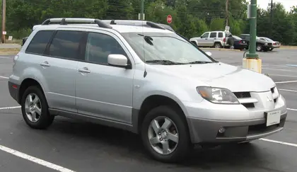 Mitsubishi Outlander CU
