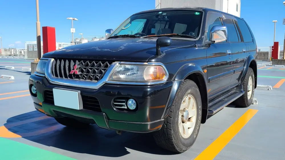 Mitsubishi Pajero Sport K90