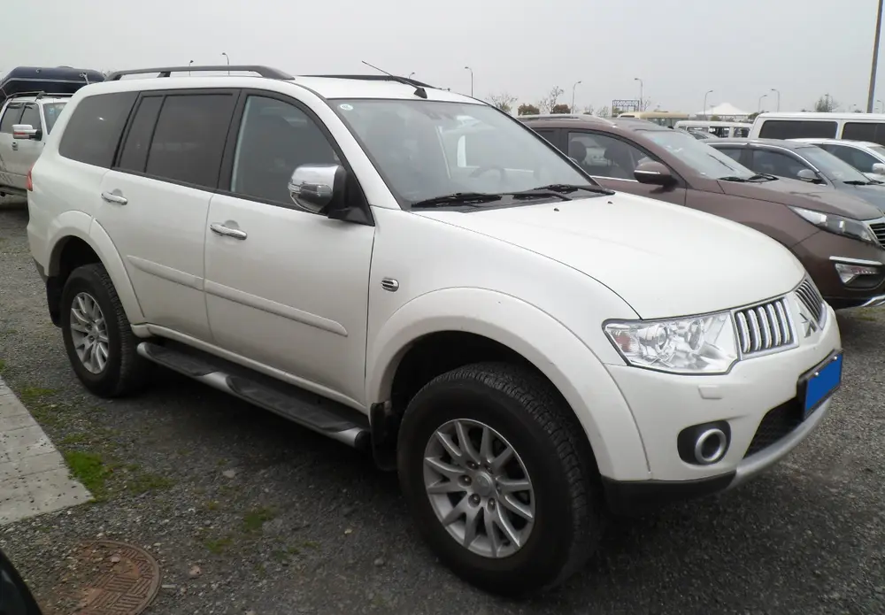 Mitsubishi Pajero Sport KG/KH