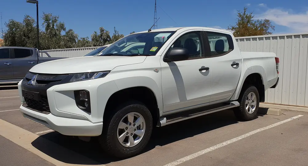 Mitsubishi Triton KJ/KK/KL РЕСТАЙЛИНГ