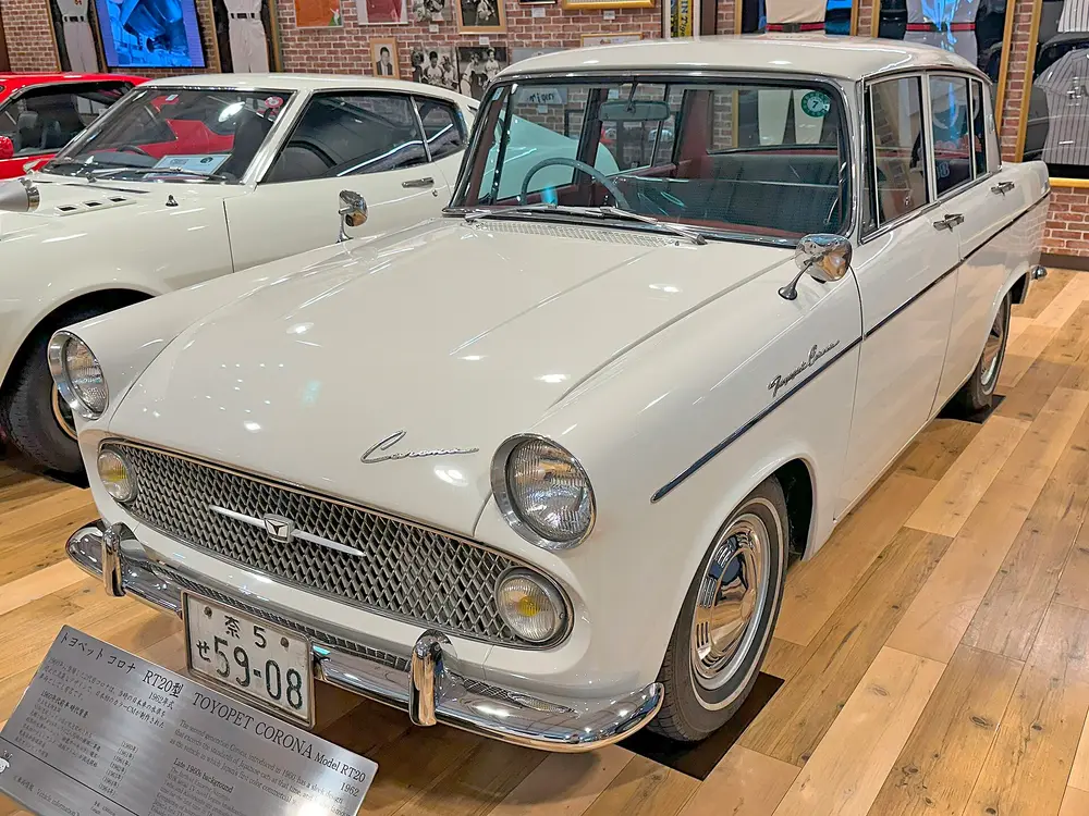 Toyota Corona 2 ПОКОЛЕНИЕ (T20/T30) РЕСТАЙЛИНГ